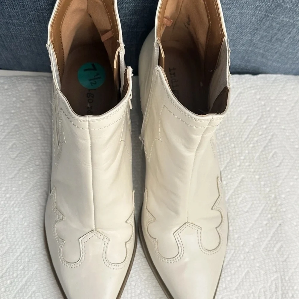 Indigo White Ankle Booties‎ with Textured Design